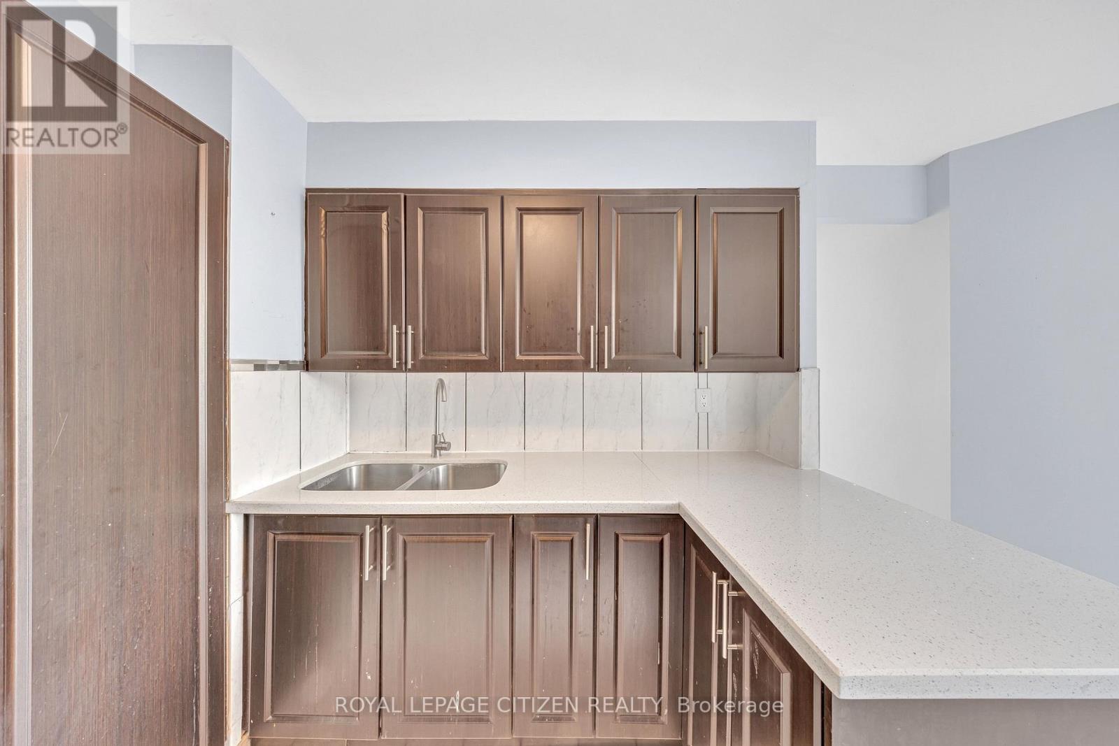 #509 410 MCLEVIN AVENUE - 20