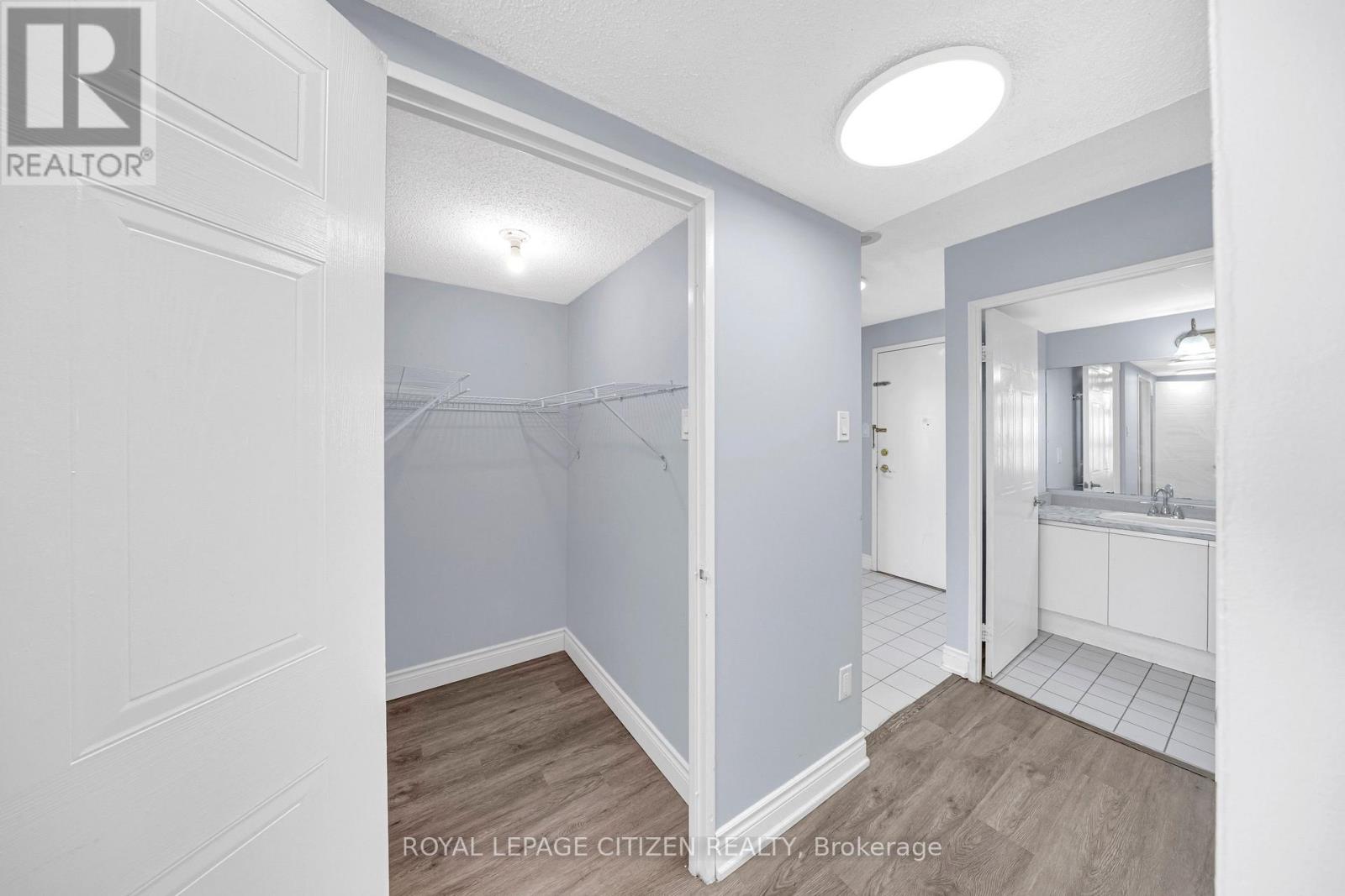 #509 410 MCLEVIN AVENUE - 25