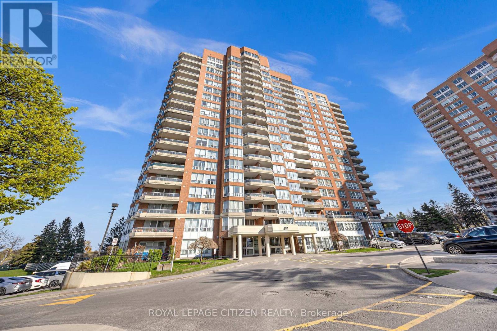 #509 410 MCLEVIN AVENUE - 33