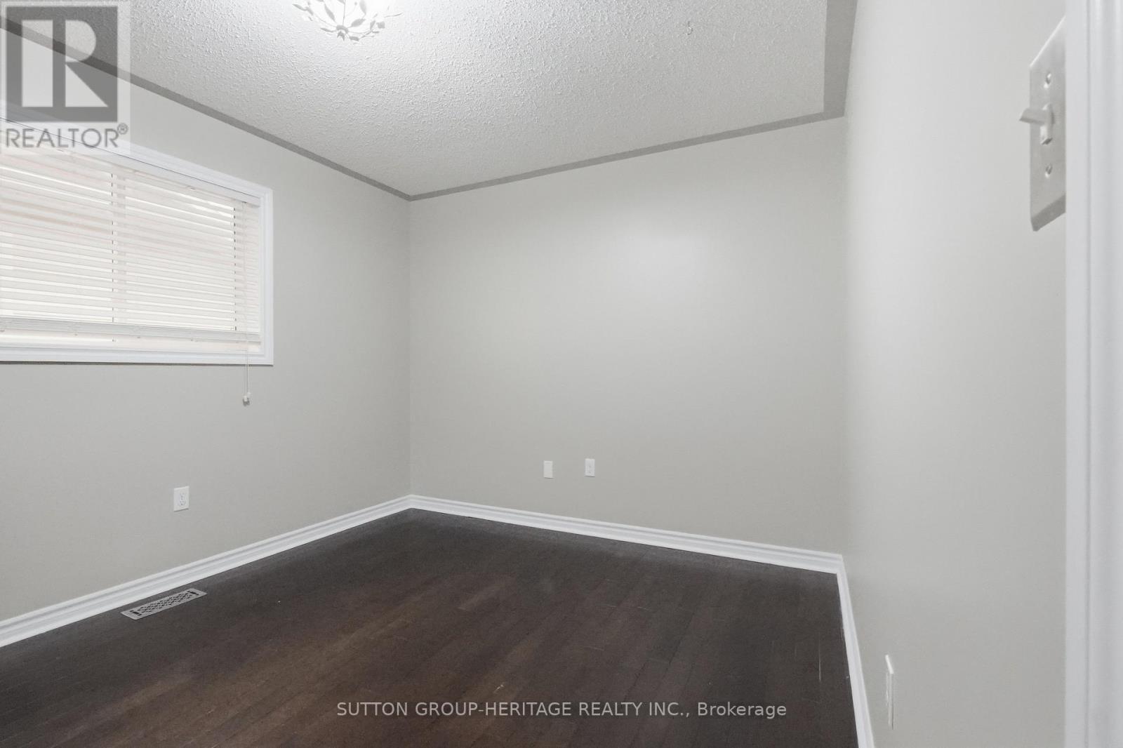 16 SHREWSBURY DRIVE - Image 30
