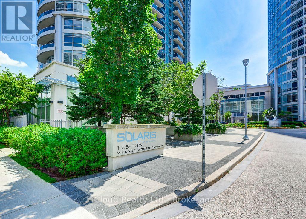 #1712 125 VILLAGE GREEN SQUARE - 1