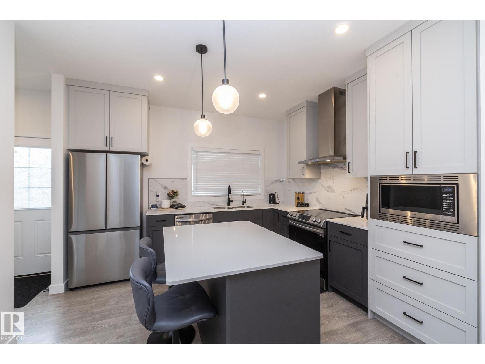3640 214 ST NW - 4