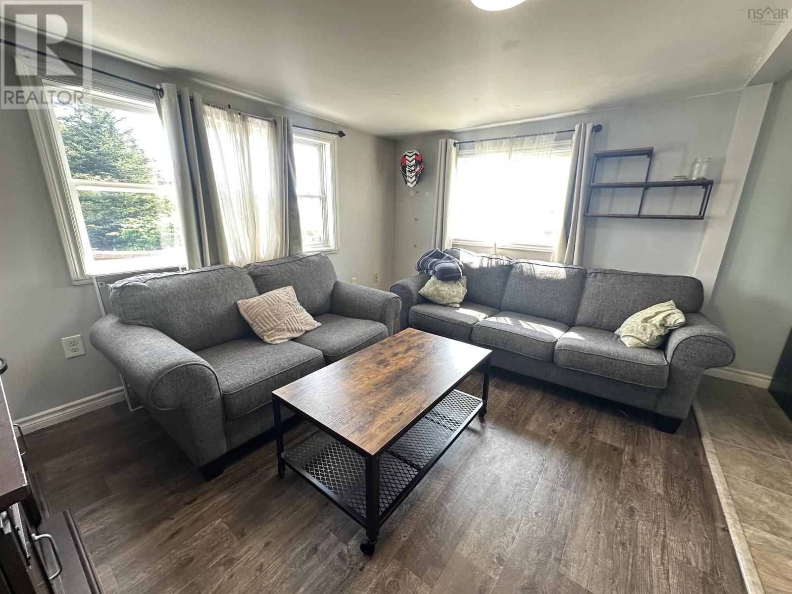1789 Comeaus Hill Road - 8