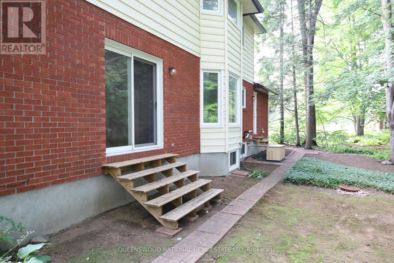 1080 SUNNYDALE STREET - 5