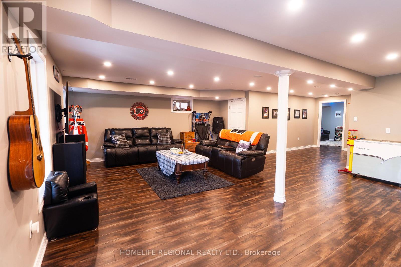 37 TURNER DRIVE - Image 33