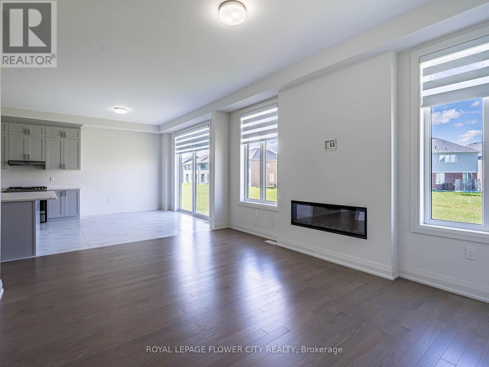 26 HUMMINGBIRD GROVE - 24
