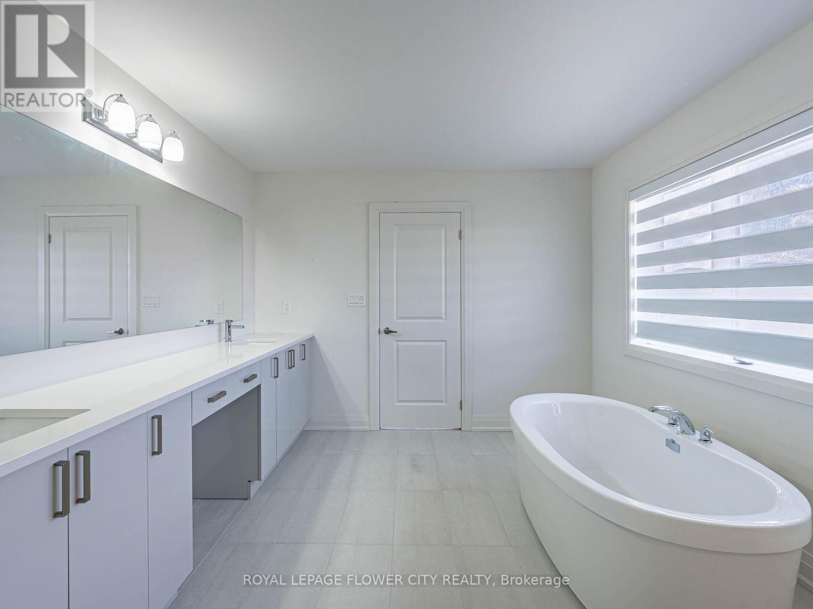 26 HUMMINGBIRD GROVE - 33