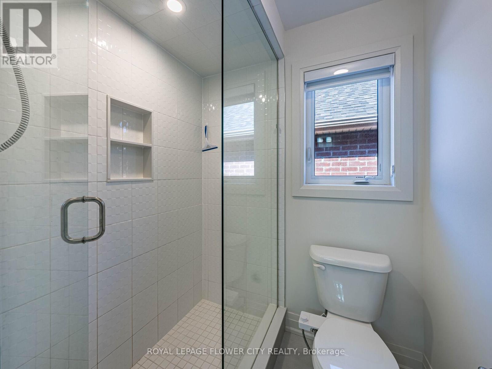 26 HUMMINGBIRD GROVE - 47