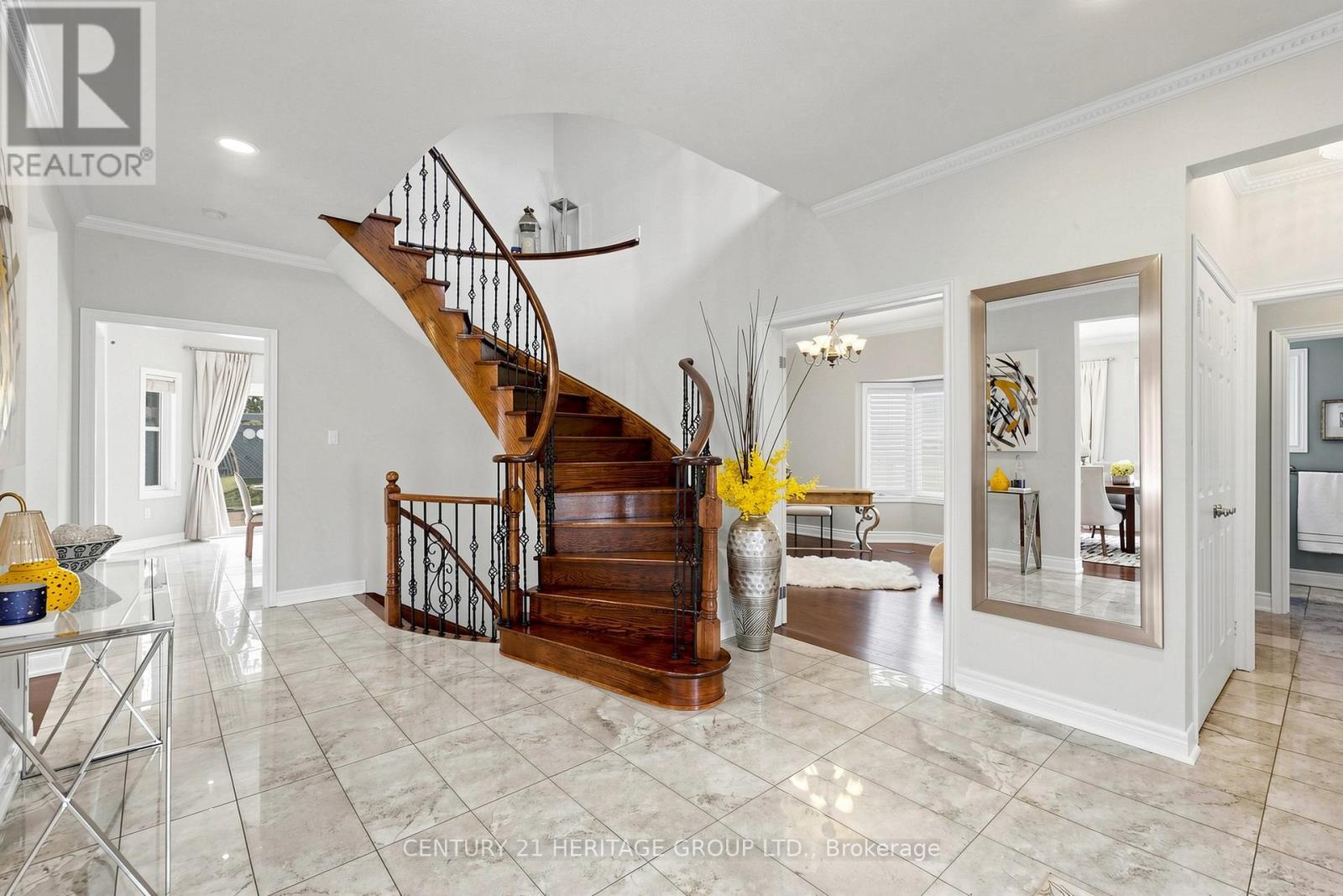4 MUMBERSON COURT - 22