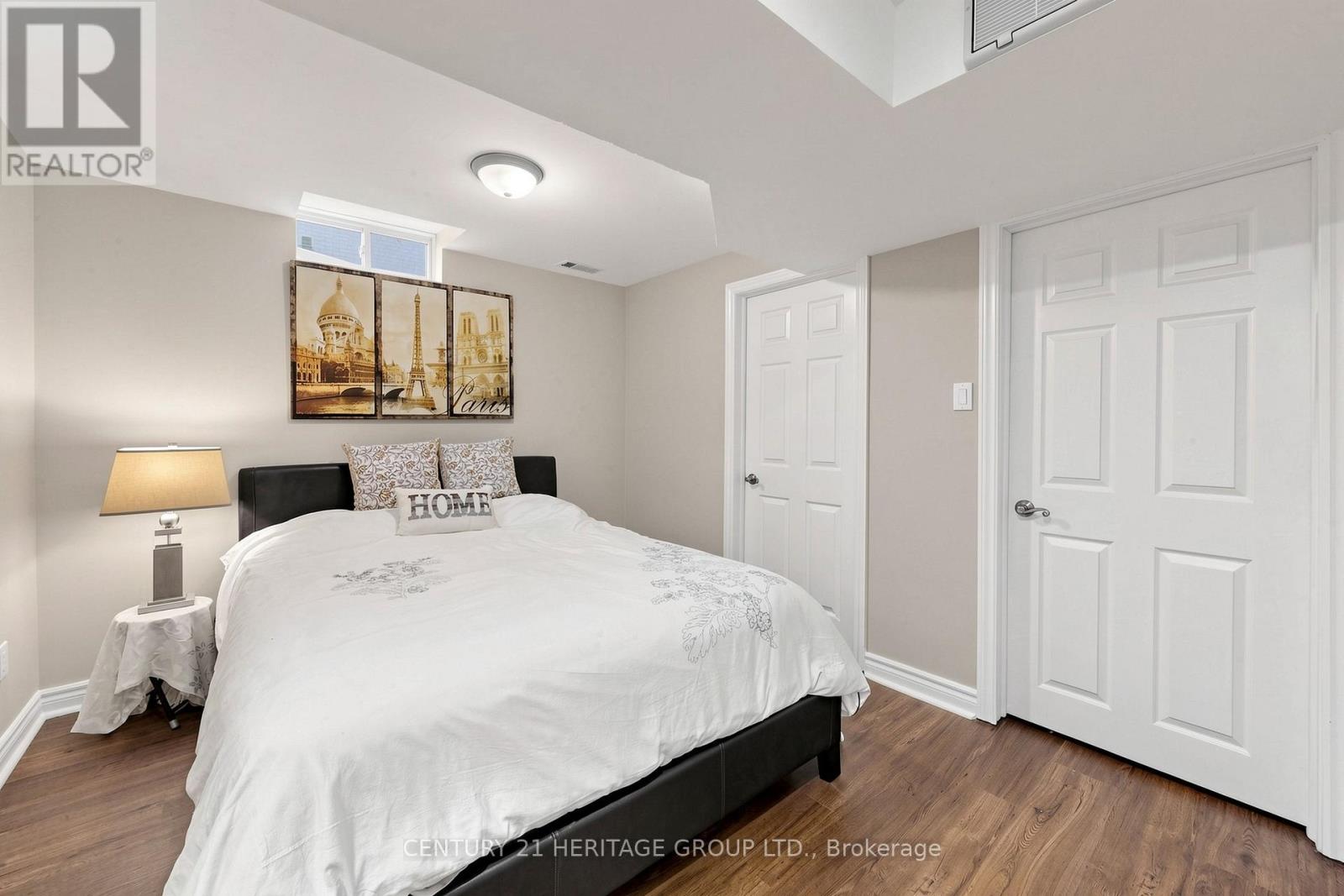 4 MUMBERSON COURT - 41