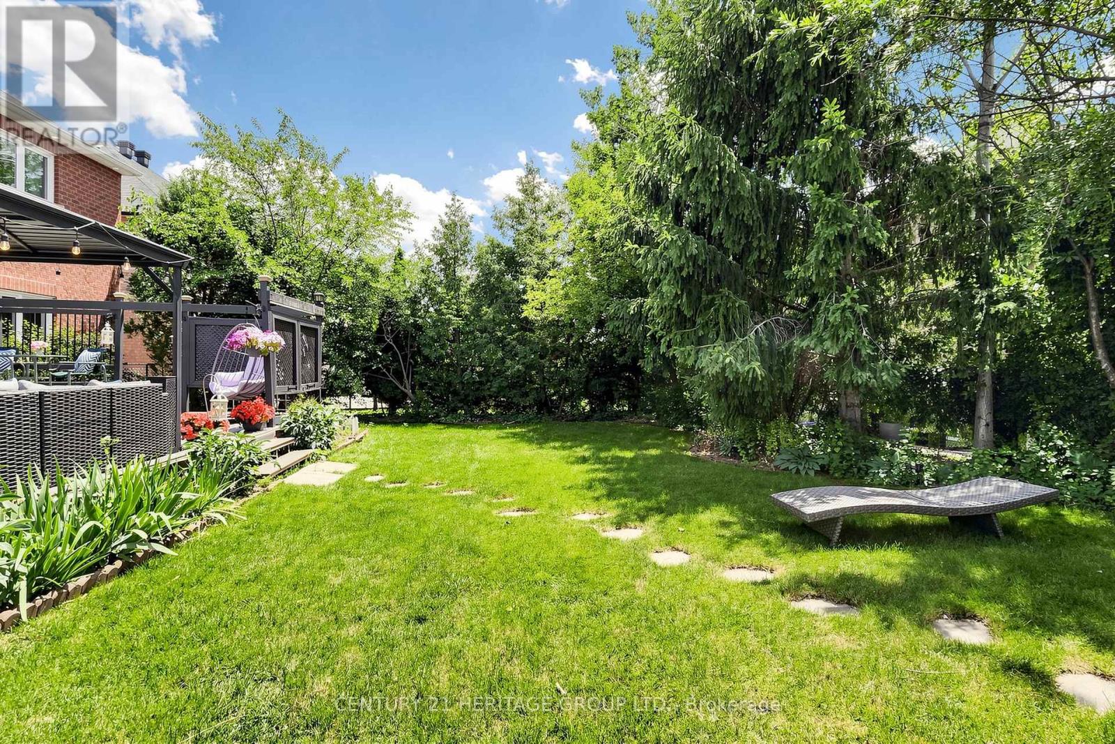 4 MUMBERSON COURT - 49