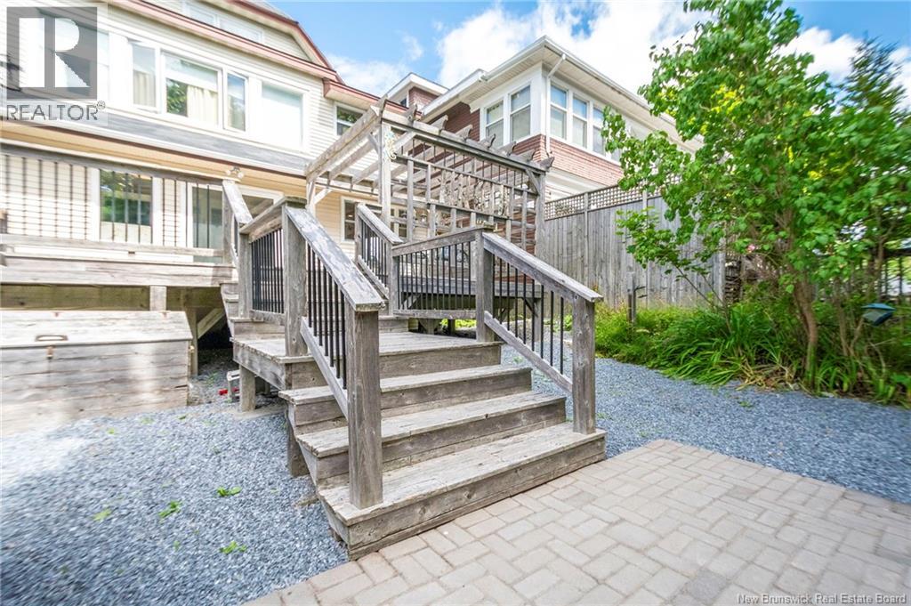 19 Seely Street - 45