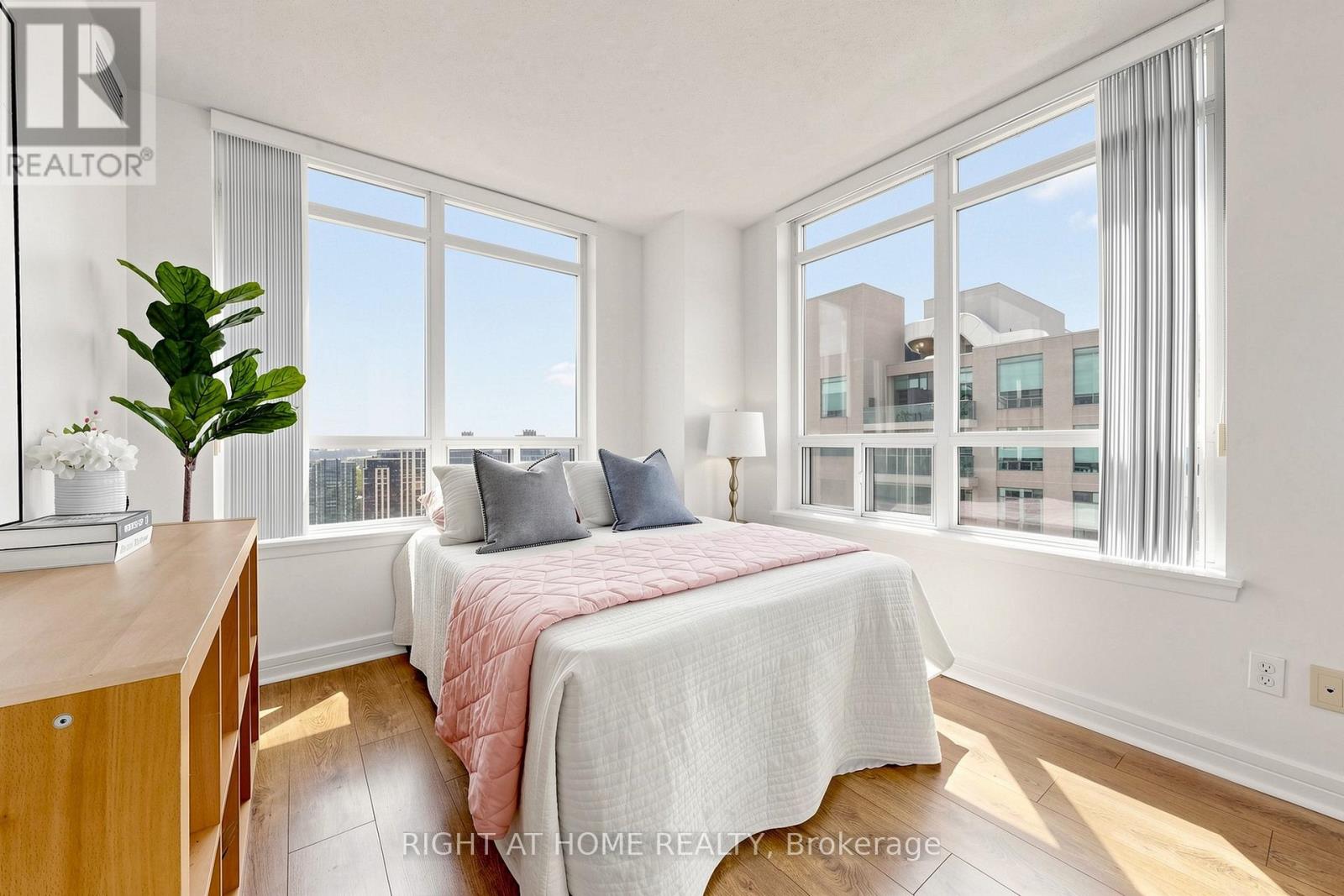 #2308 18 HARRISON GARDEN BOULEVARD - 13