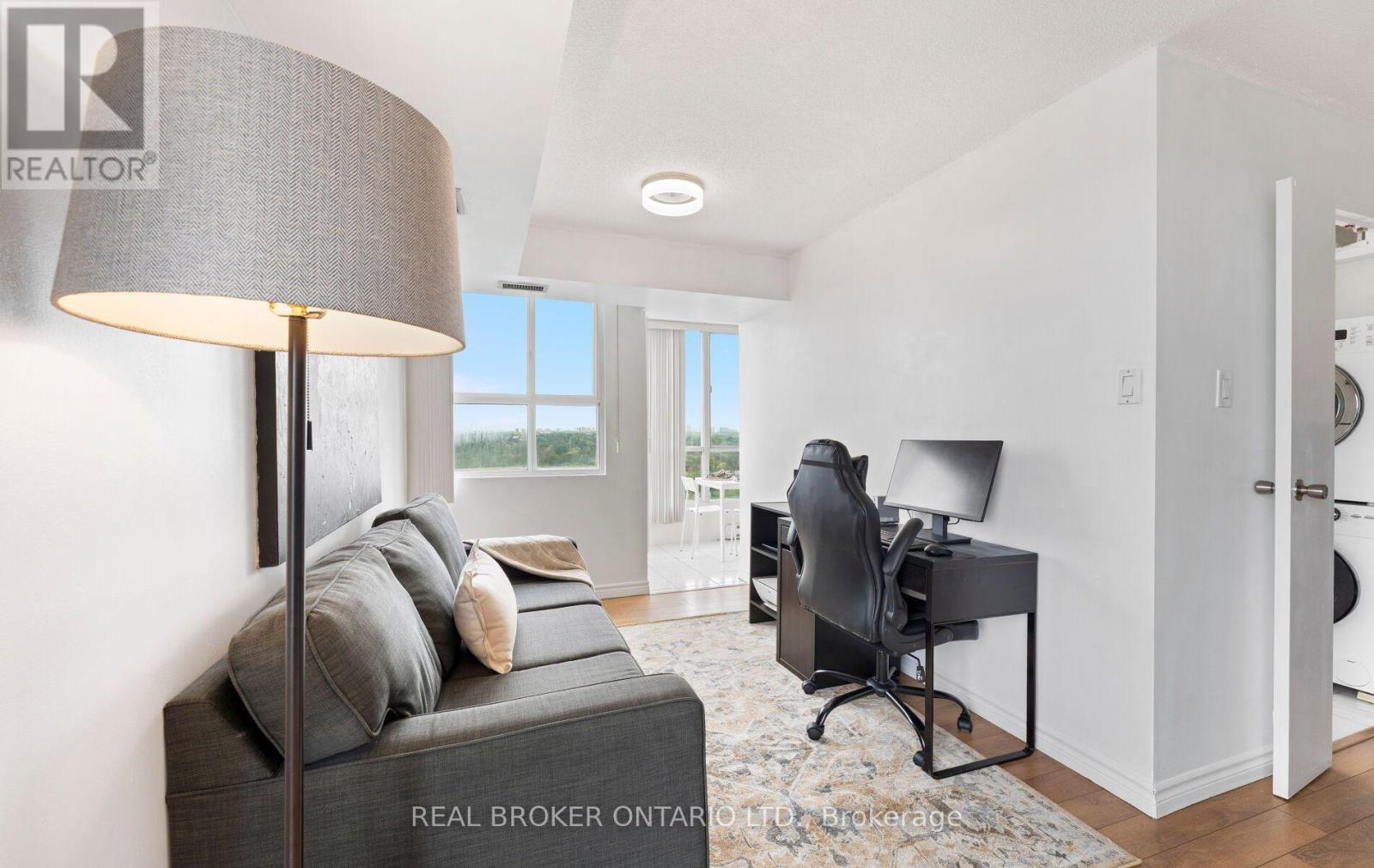 #1809 3077 WESTON ROAD - 7