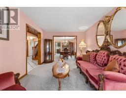 102 Coronation Circle, Brampton, ON L6Z4A7 Photo 8