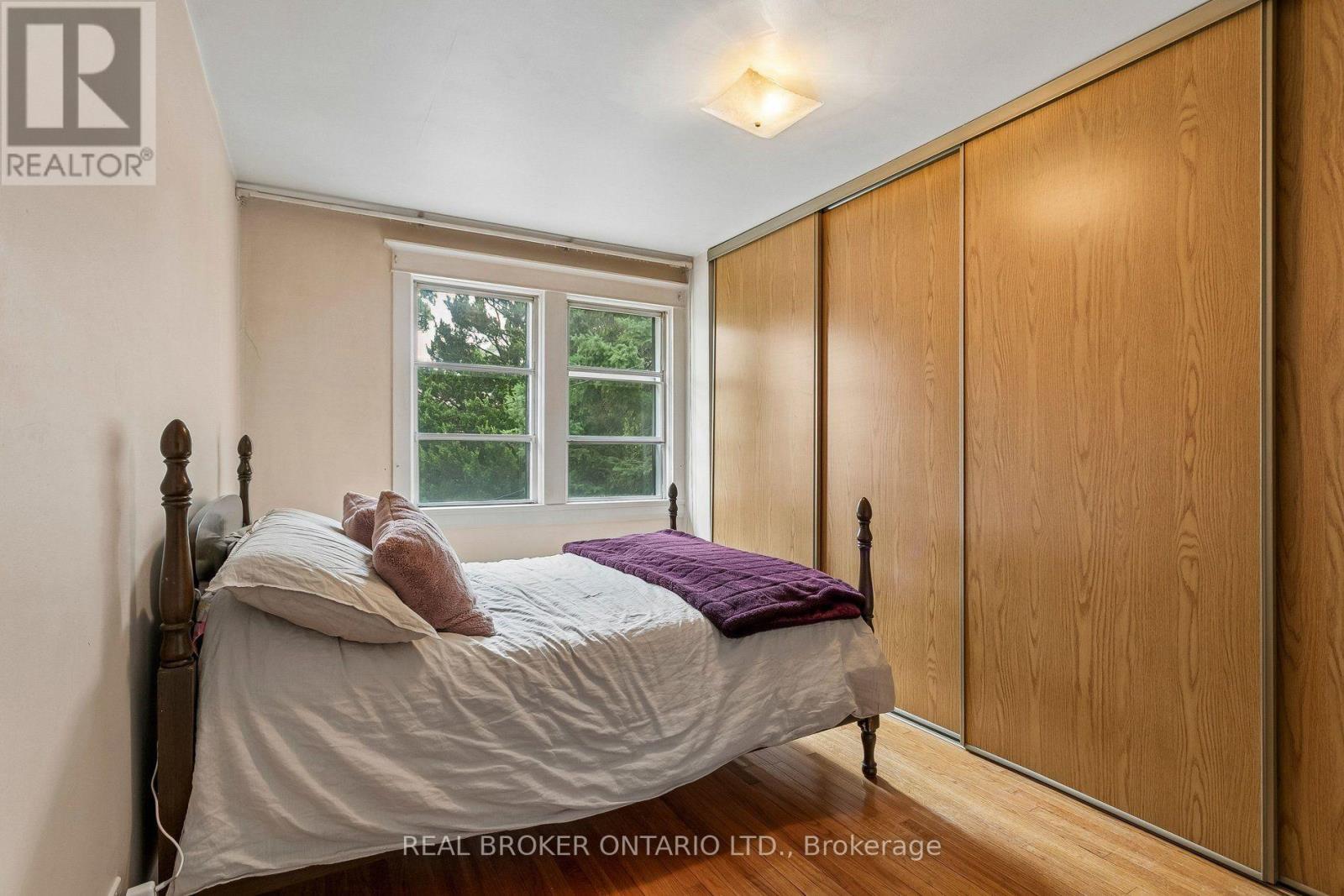 401 WILLARD AVENUE - 24