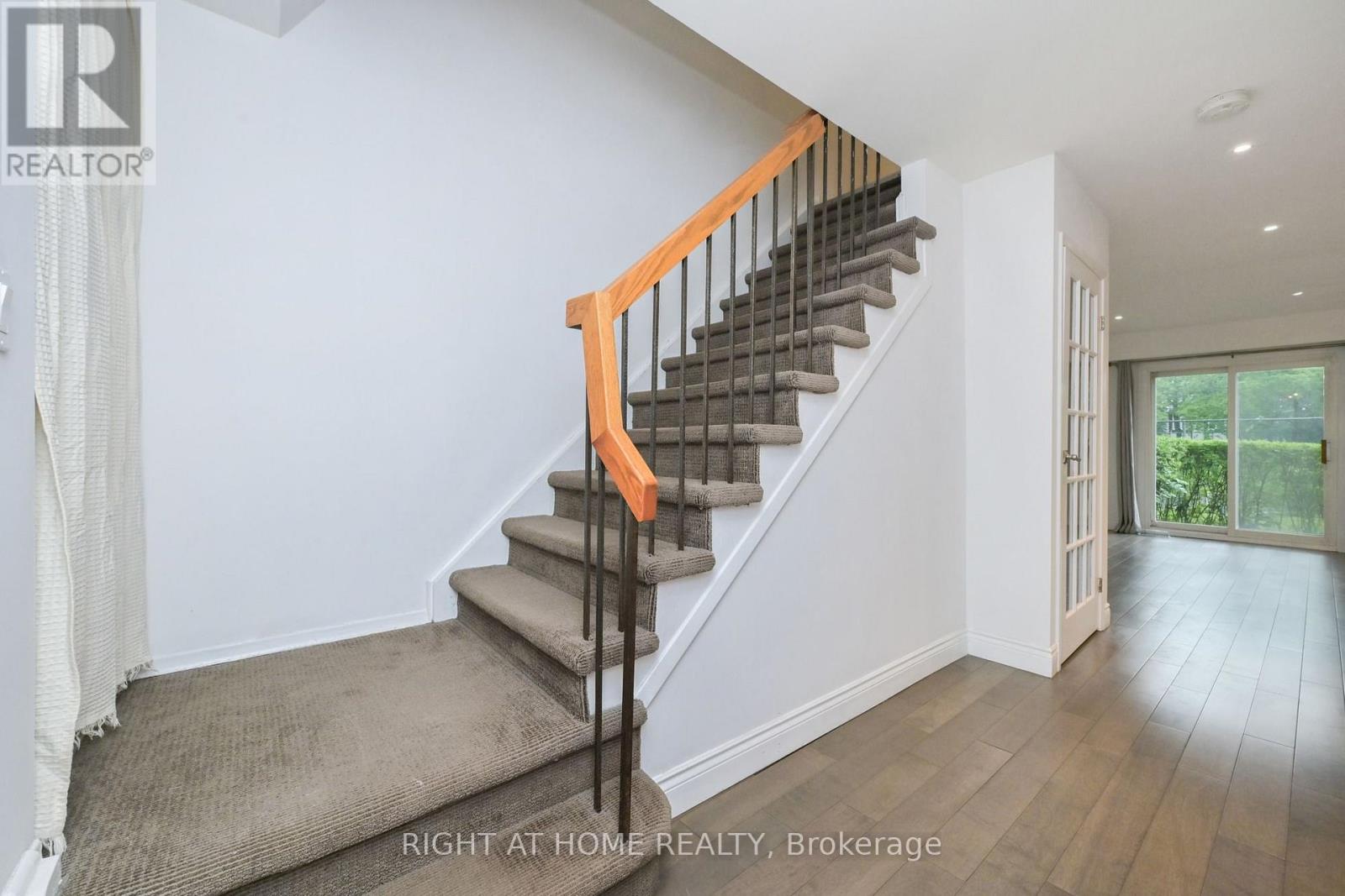 #32 2120 RATHBURN ROAD E - 14