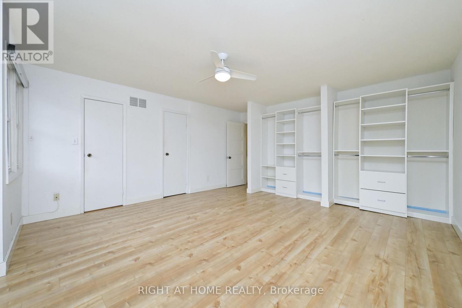 #32 2120 RATHBURN ROAD E - 17