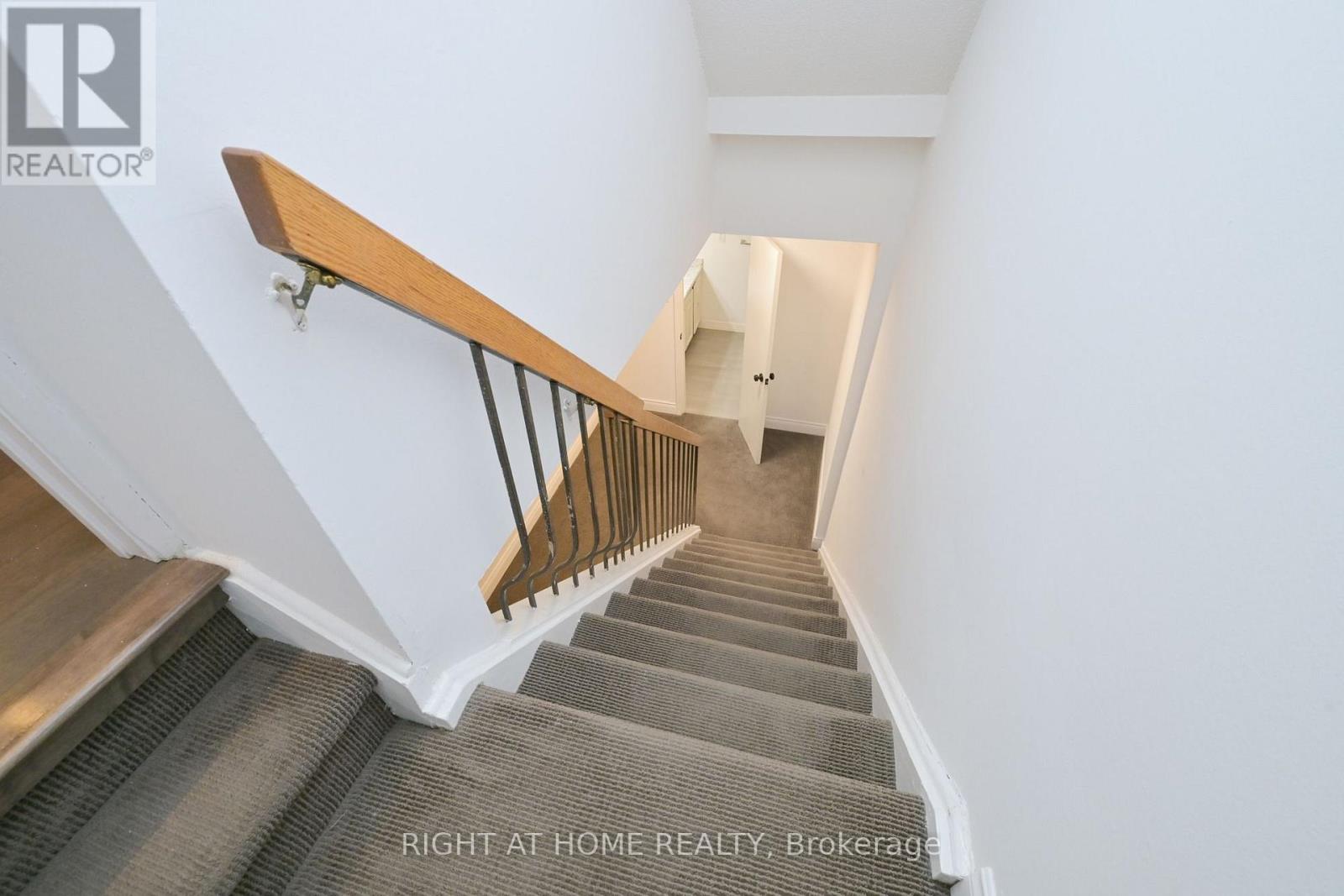 #32 2120 RATHBURN ROAD E - 21