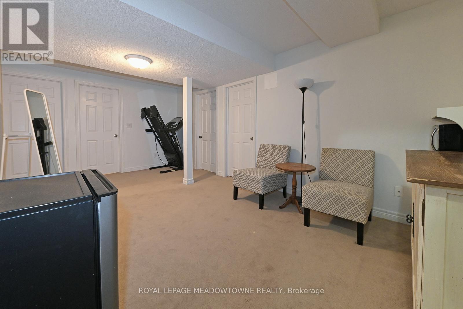 #59 1380 COSTIGAN ROAD - 25