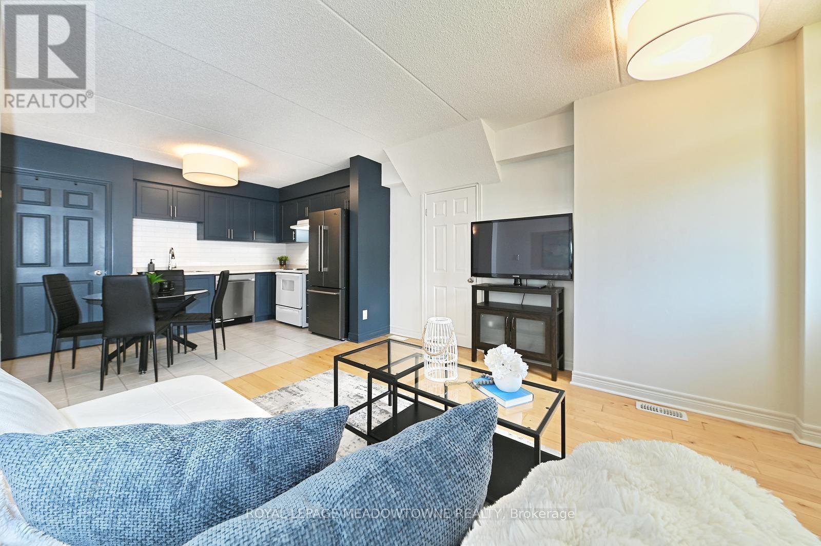#59 1380 COSTIGAN ROAD - 8