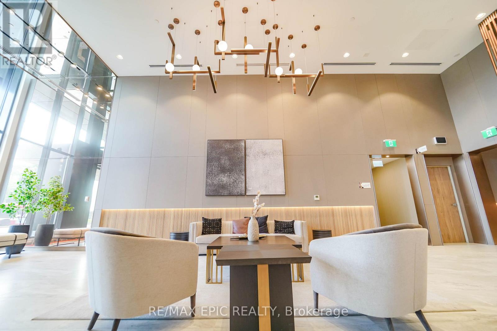 #928 1100 SHEPPARD AVENUE W - 25