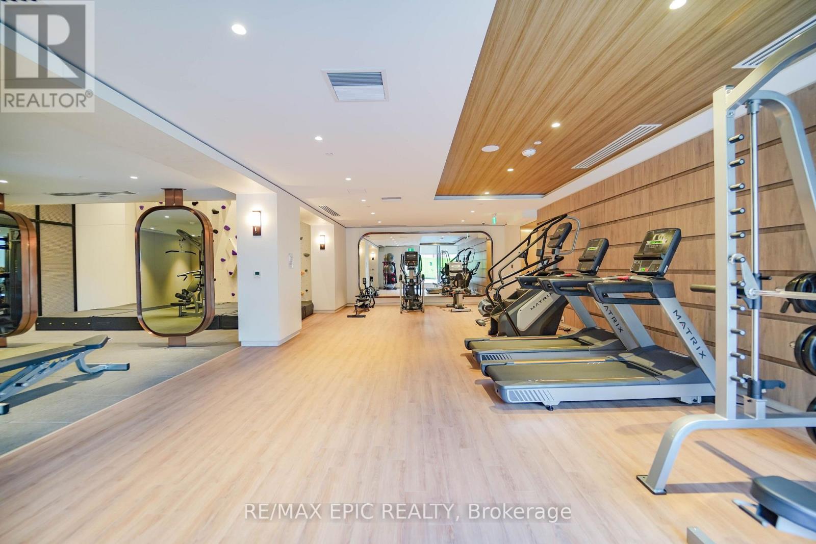 #928 1100 SHEPPARD AVENUE W - 28