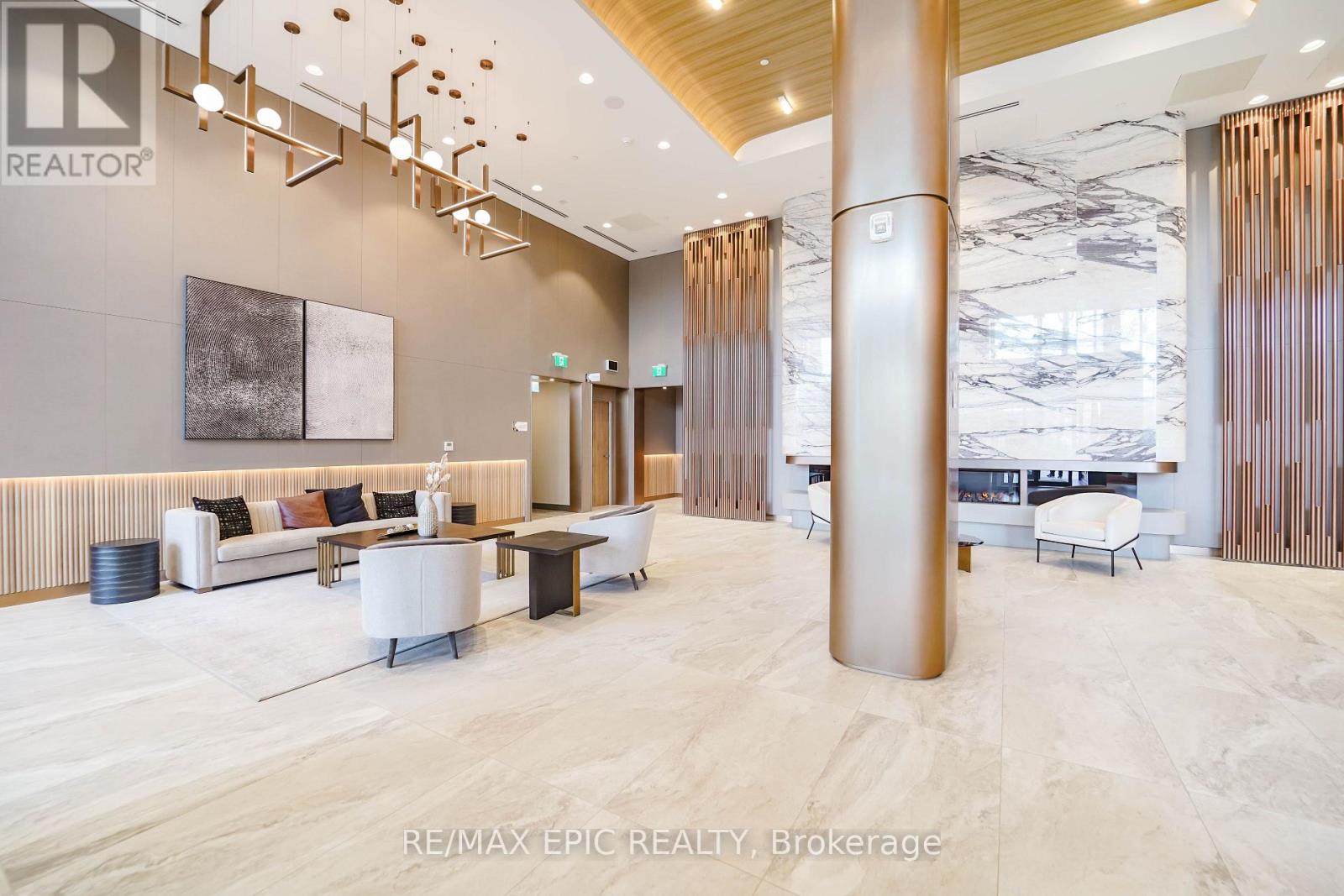 #928 1100 SHEPPARD AVENUE W - 36