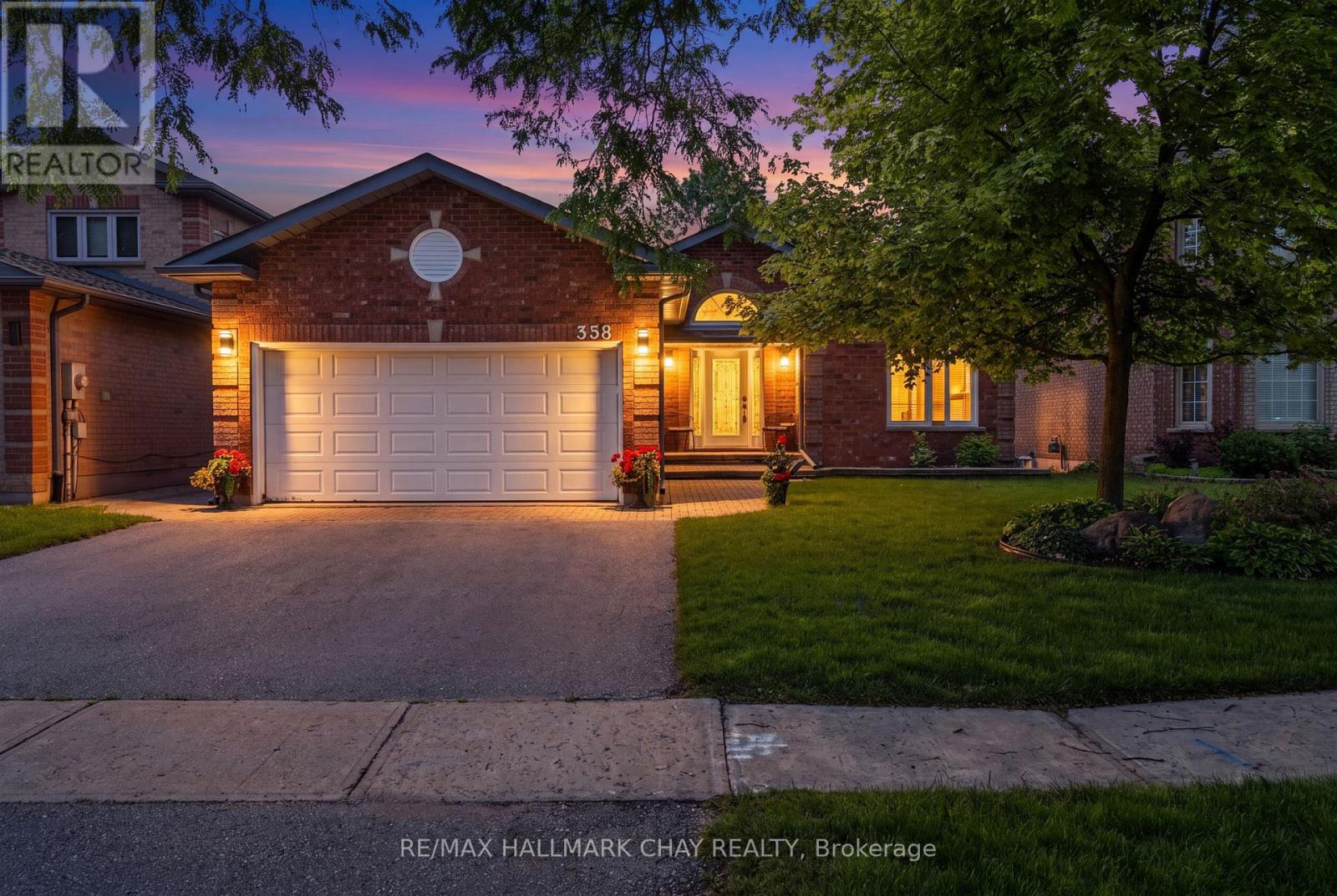 358 LIVINGSTONE STREET W - 21