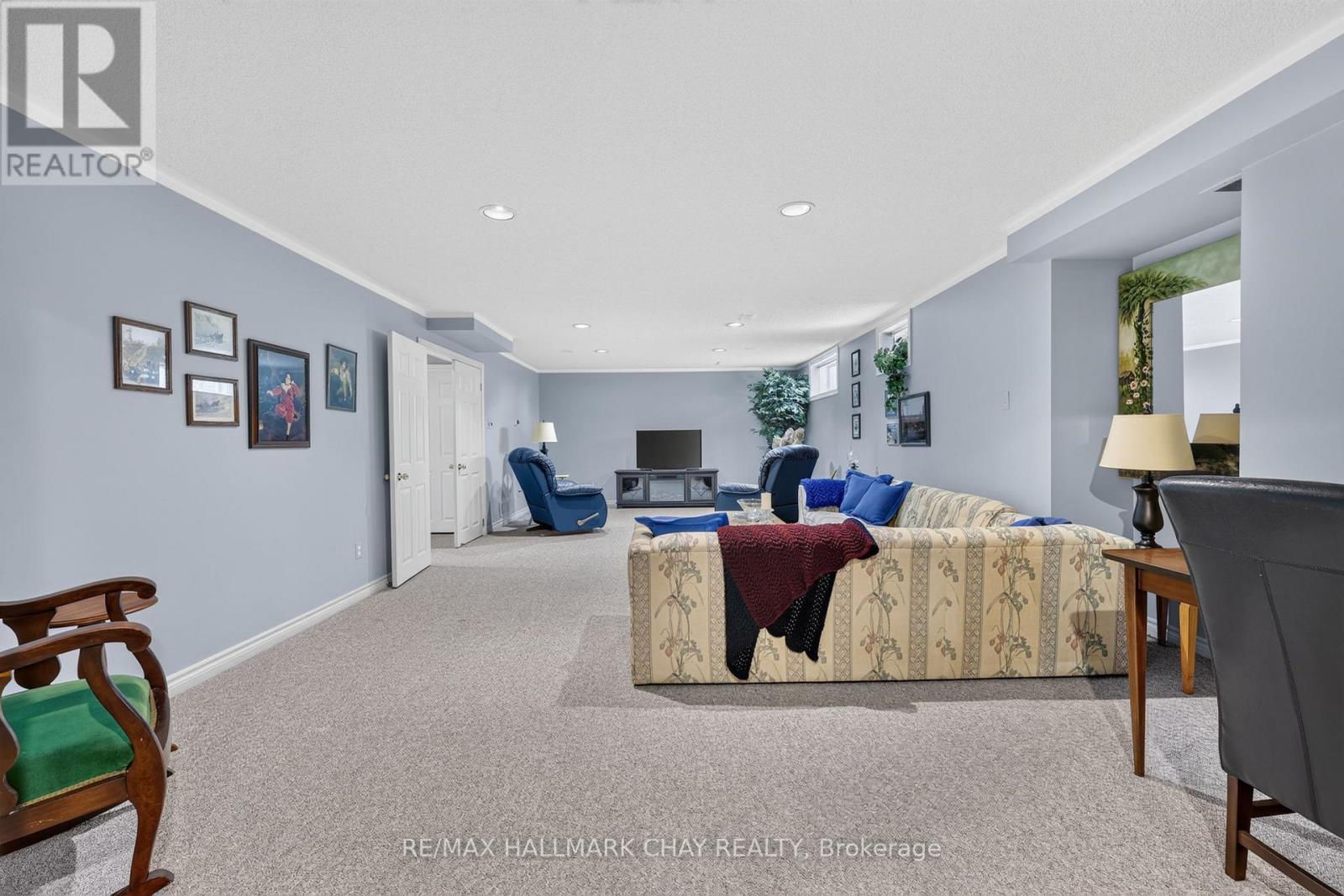 358 LIVINGSTONE STREET W - 14