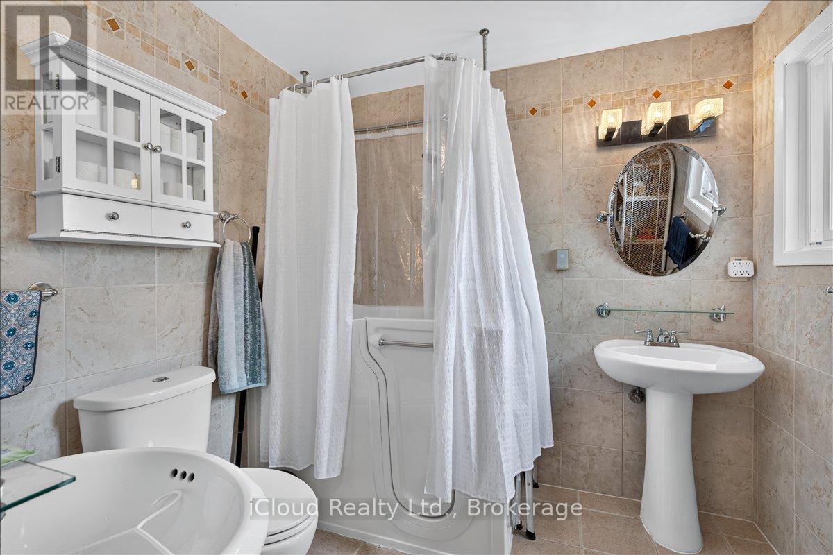 319378 GREY ROAD 1 - 25