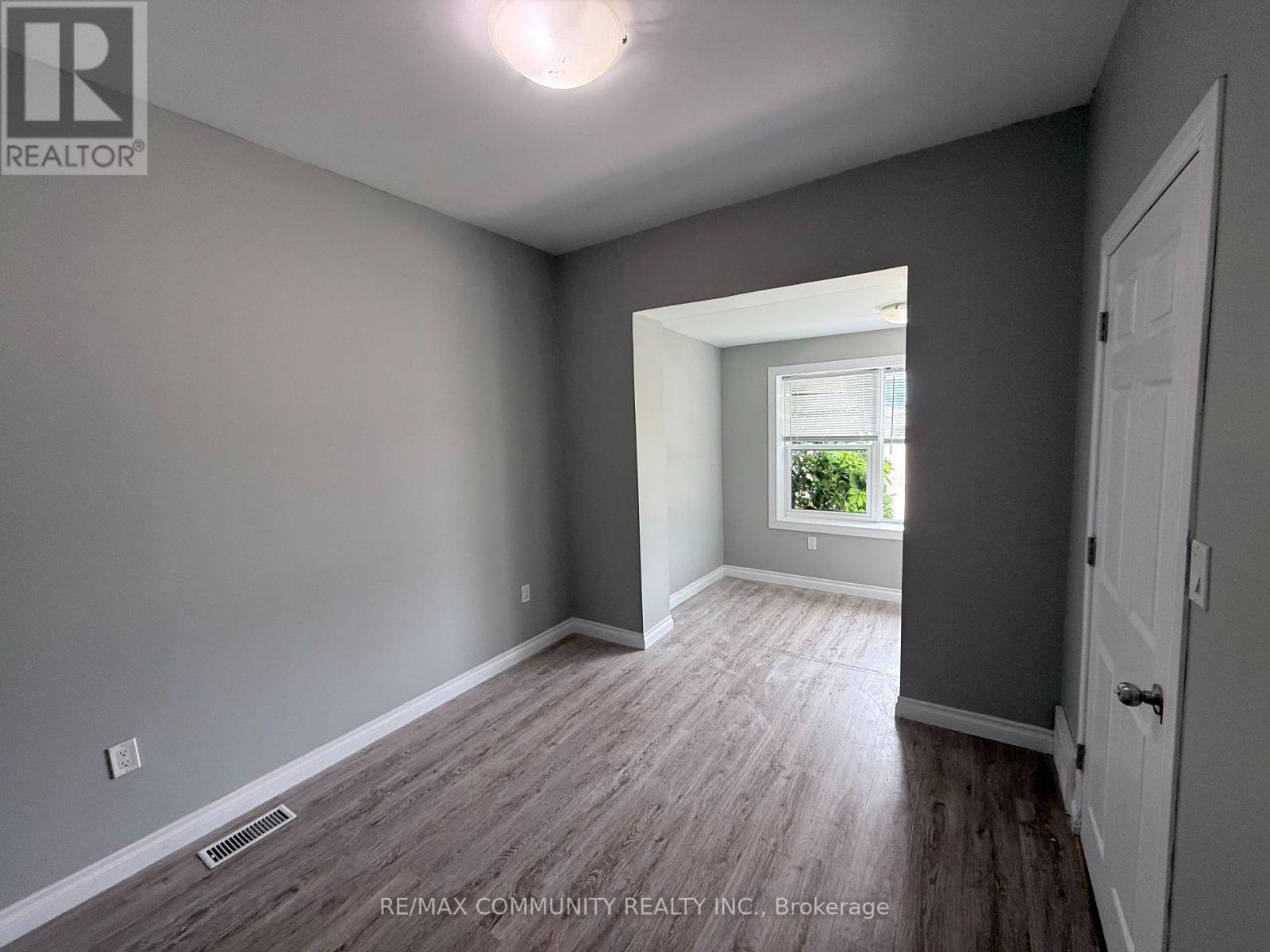 70 HURON STREET - 16