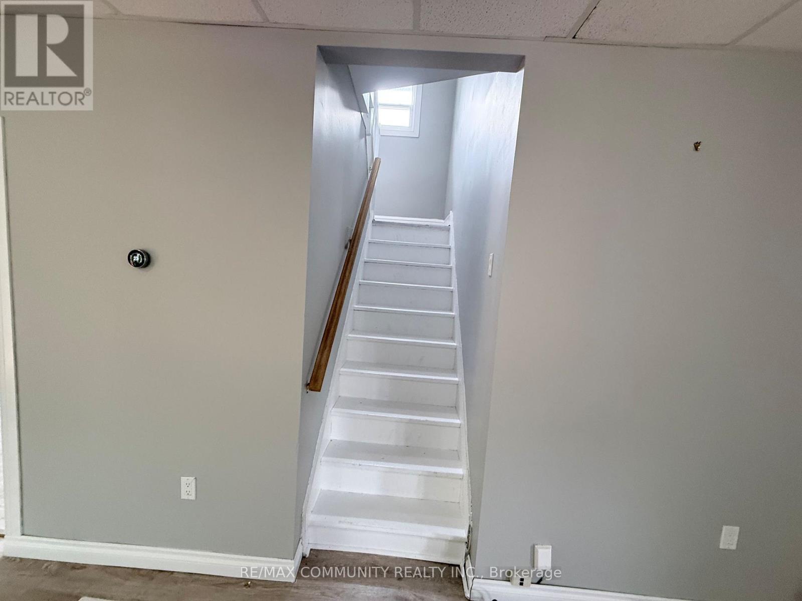 70 HURON STREET - 9