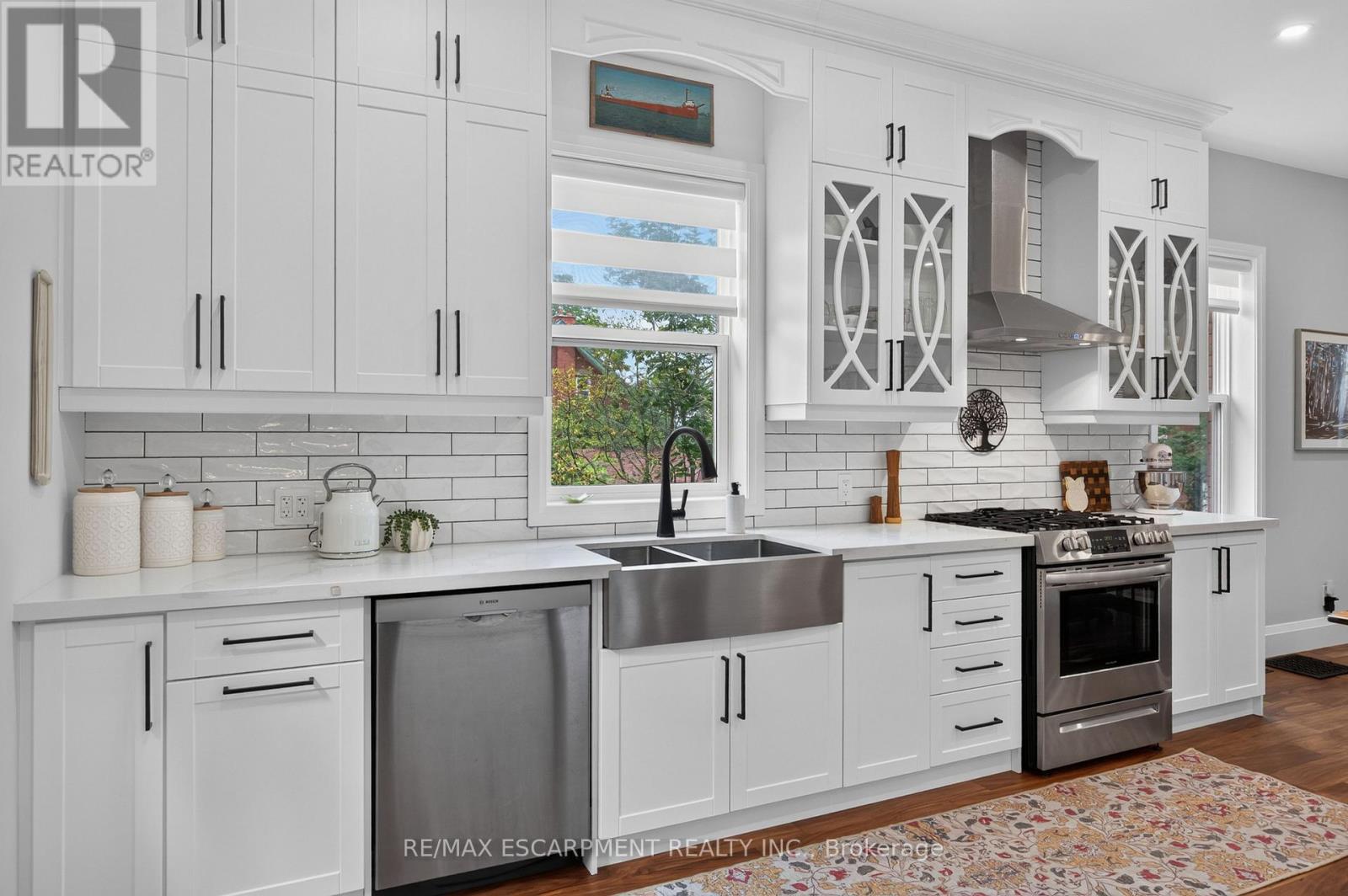 122 STUART STREET - Image 12