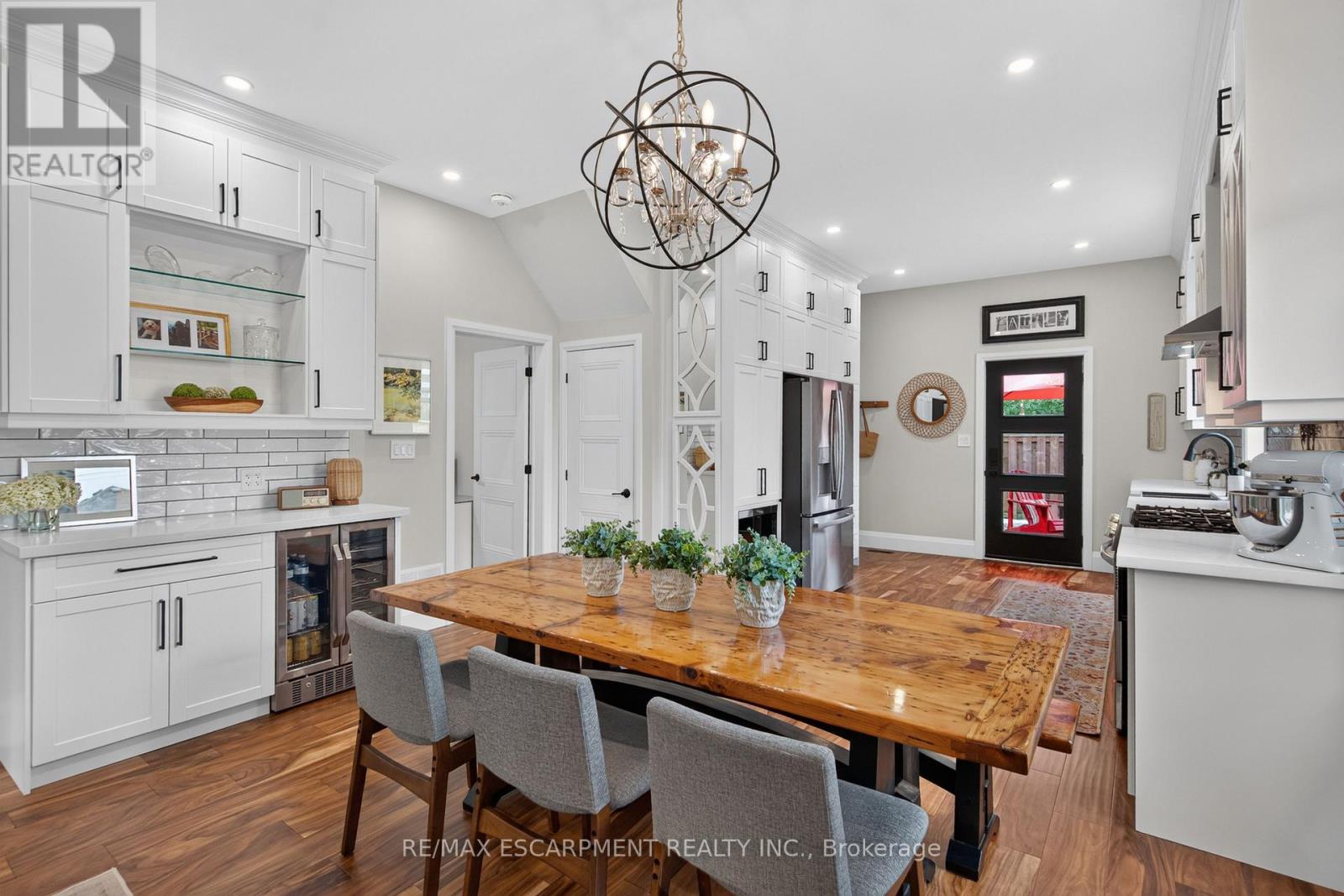 122 STUART STREET - Image 8