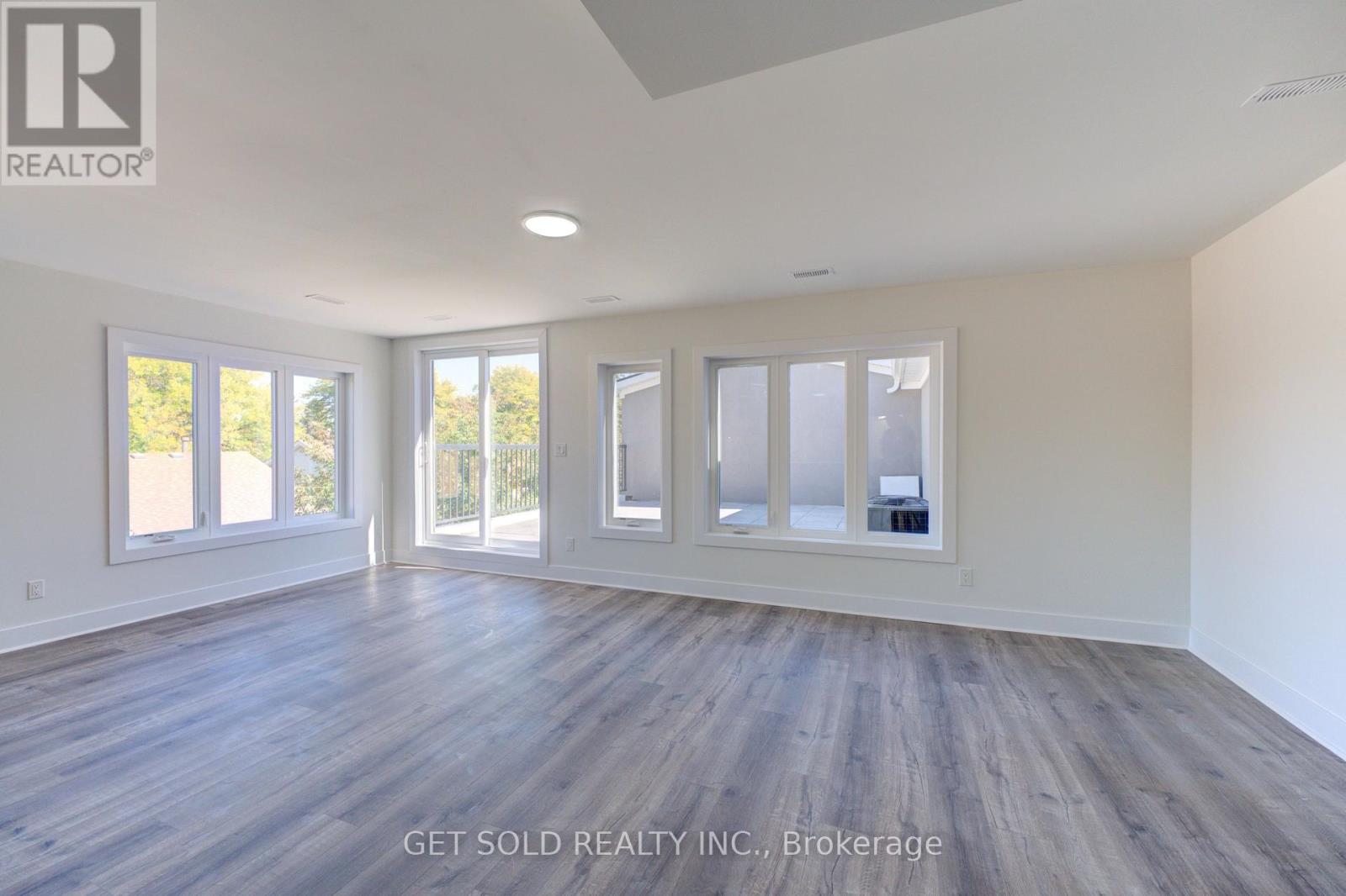 #11 6701 THOROLD STONE ROAD - 11