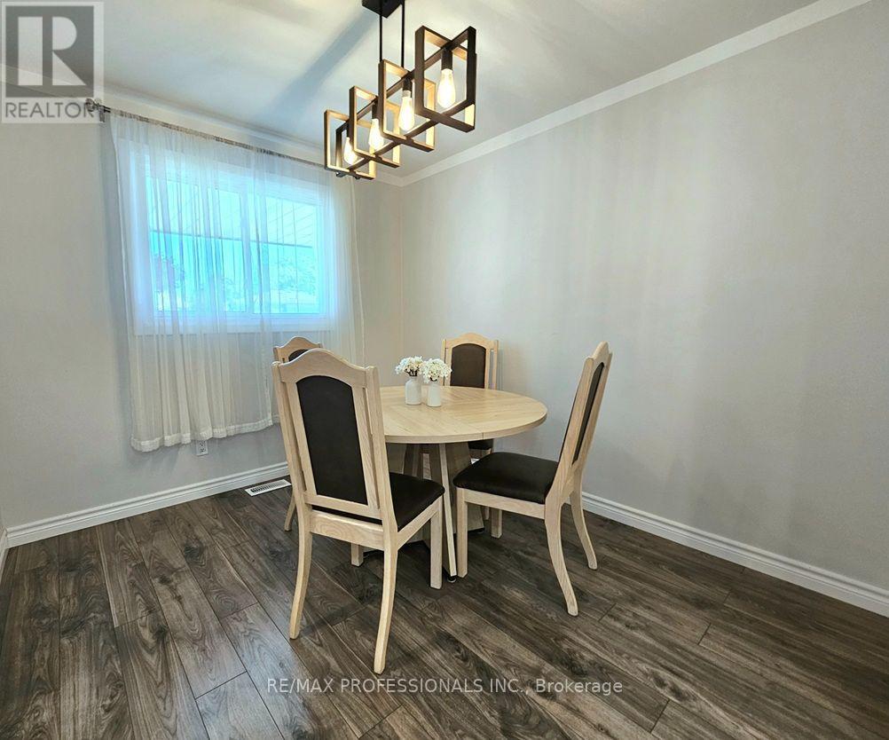7 BERKO AVENUE - 14