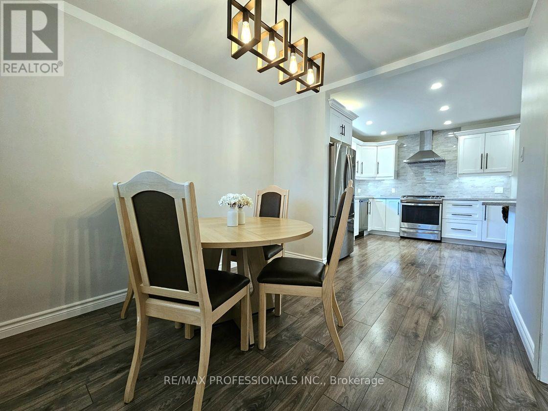 7 BERKO AVENUE - 16