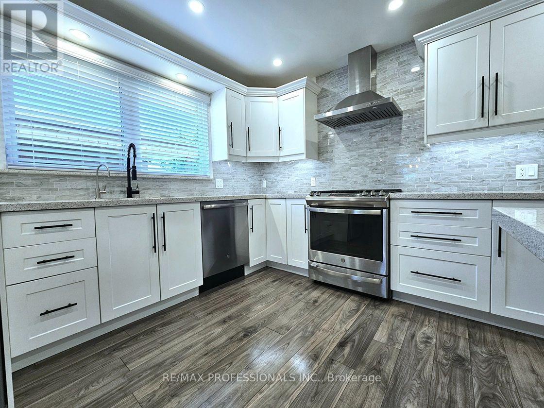 7 BERKO AVENUE - 19