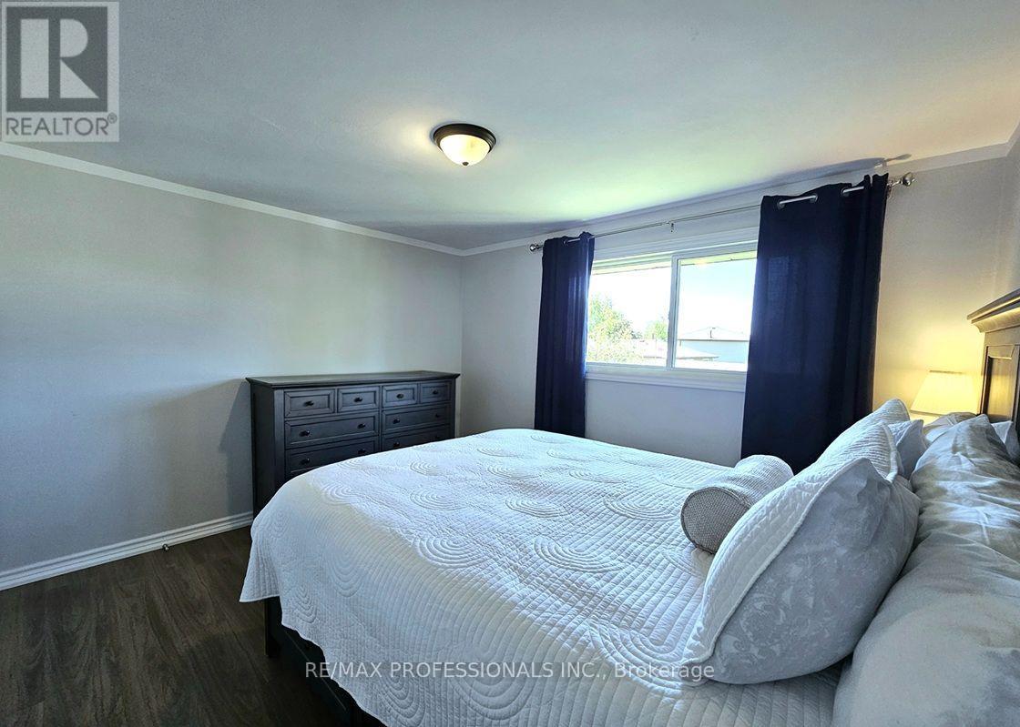 7 BERKO AVENUE - 23