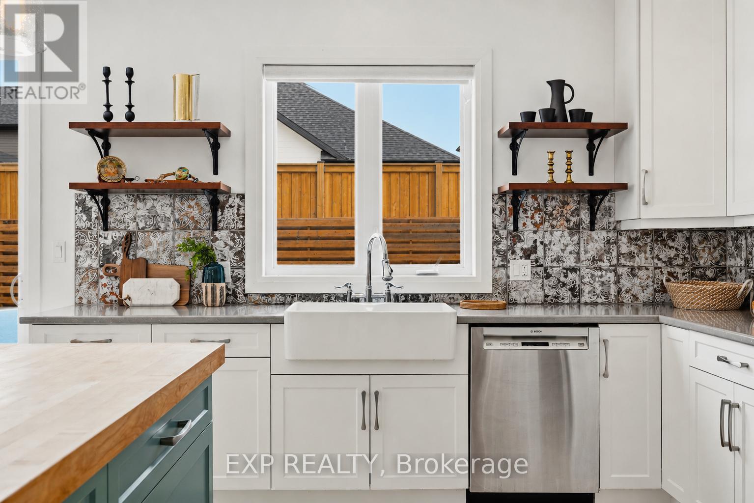 157 RIDGEVIEW DRIVE - 11