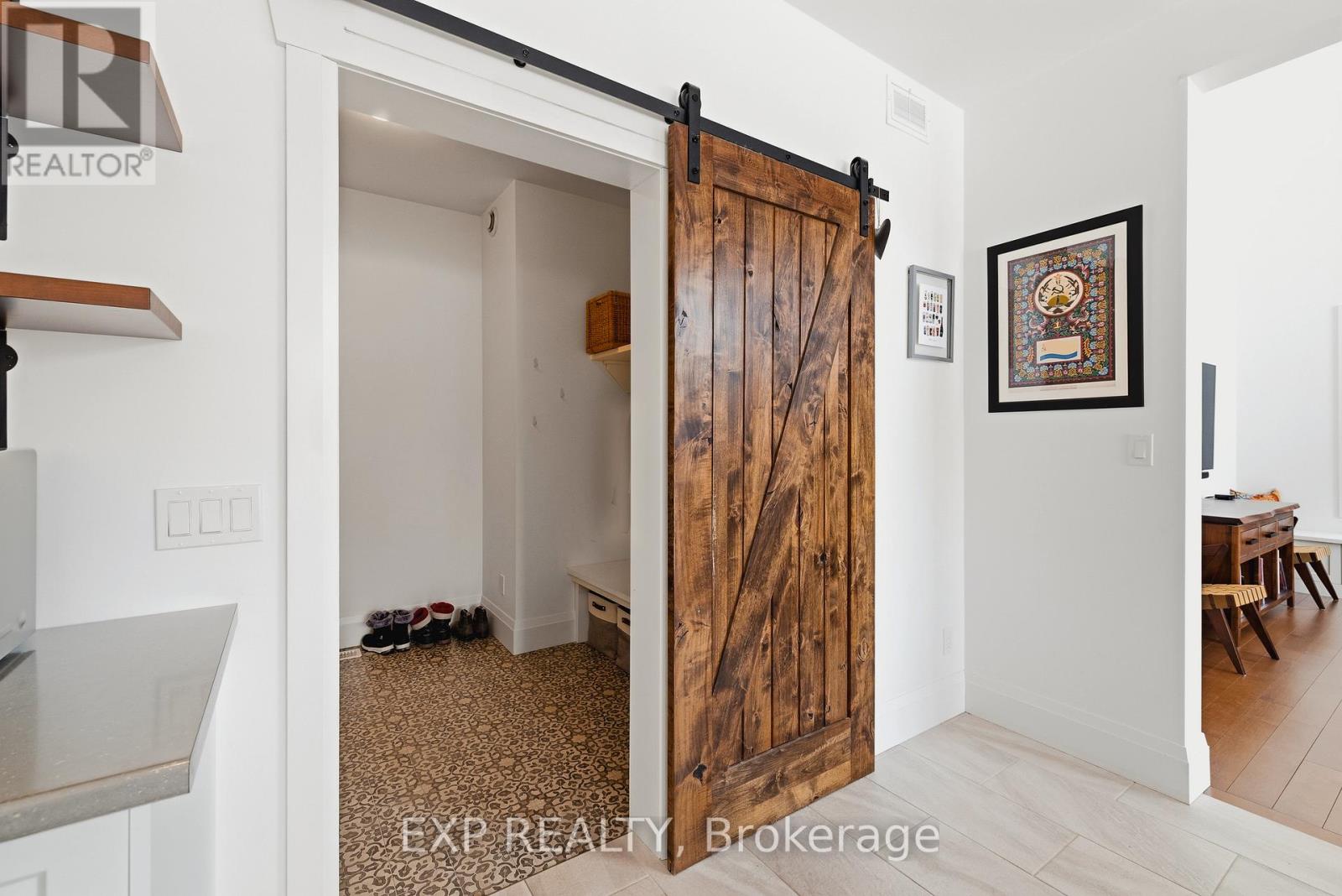 157 RIDGEVIEW DRIVE - 19