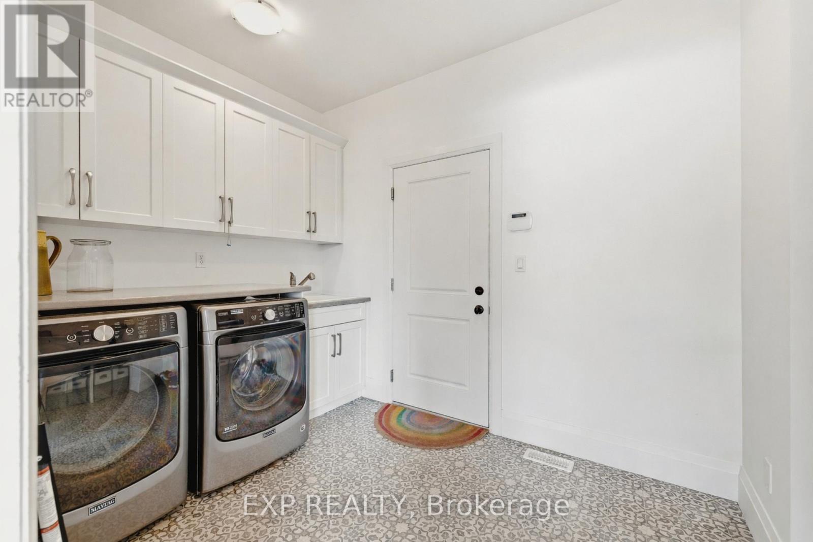157 RIDGEVIEW DRIVE - 20