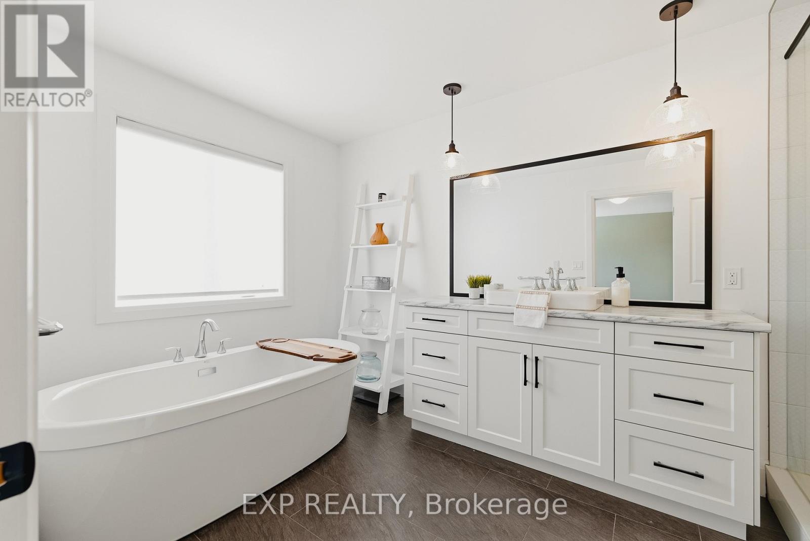157 RIDGEVIEW DRIVE - 27