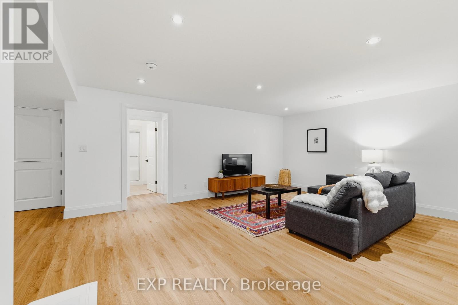 157 RIDGEVIEW DRIVE - 38