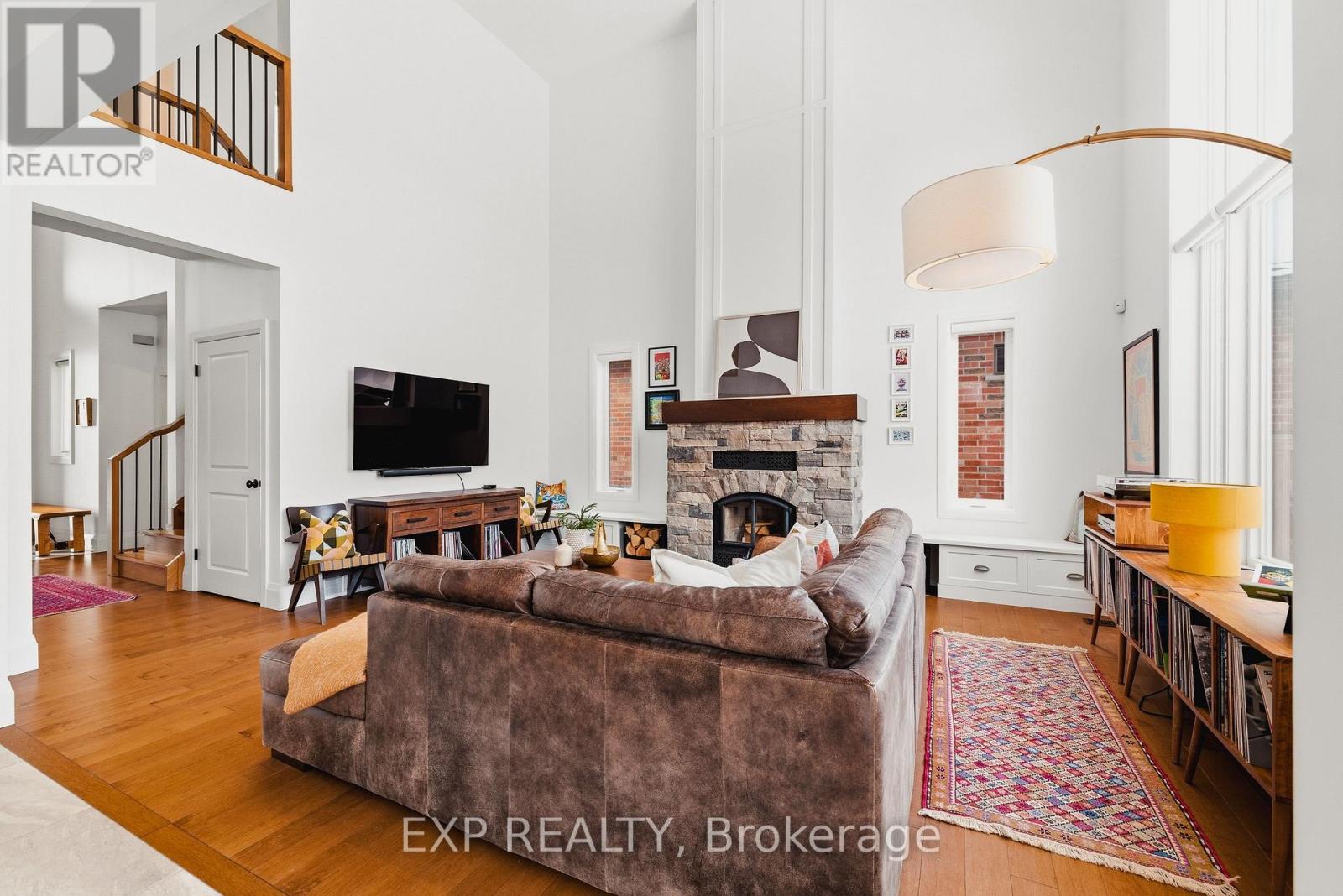 157 RIDGEVIEW DRIVE - 8
