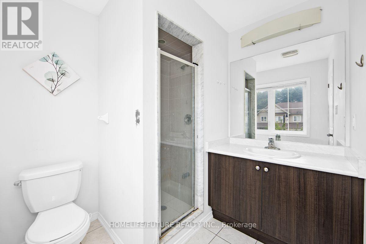 33 COLE CRESCENT - 12