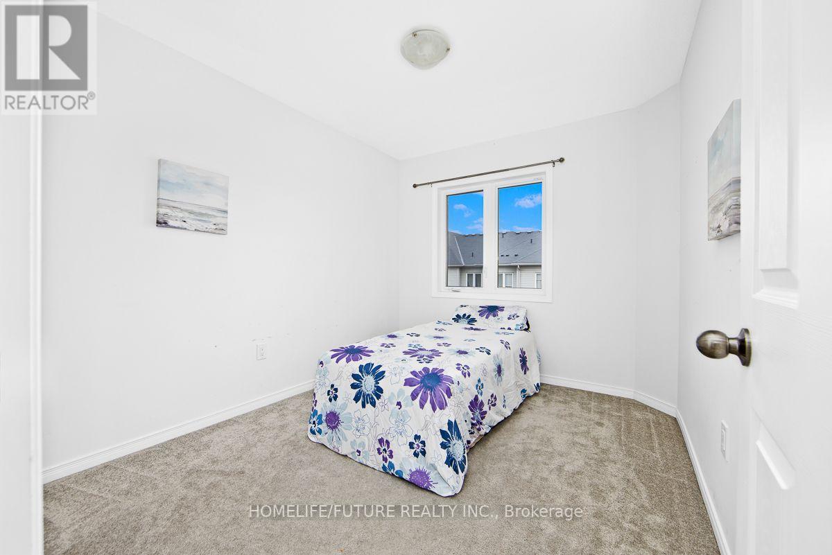 33 COLE CRESCENT - 13
