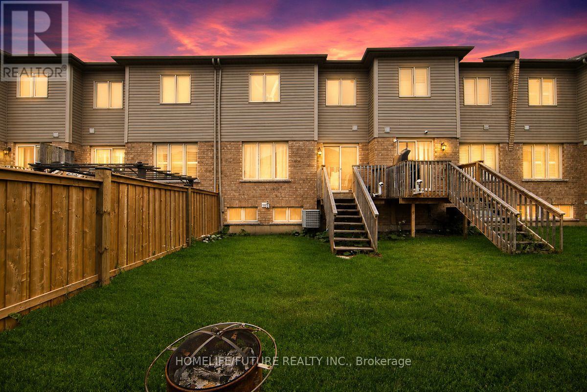 33 COLE CRESCENT - 18
