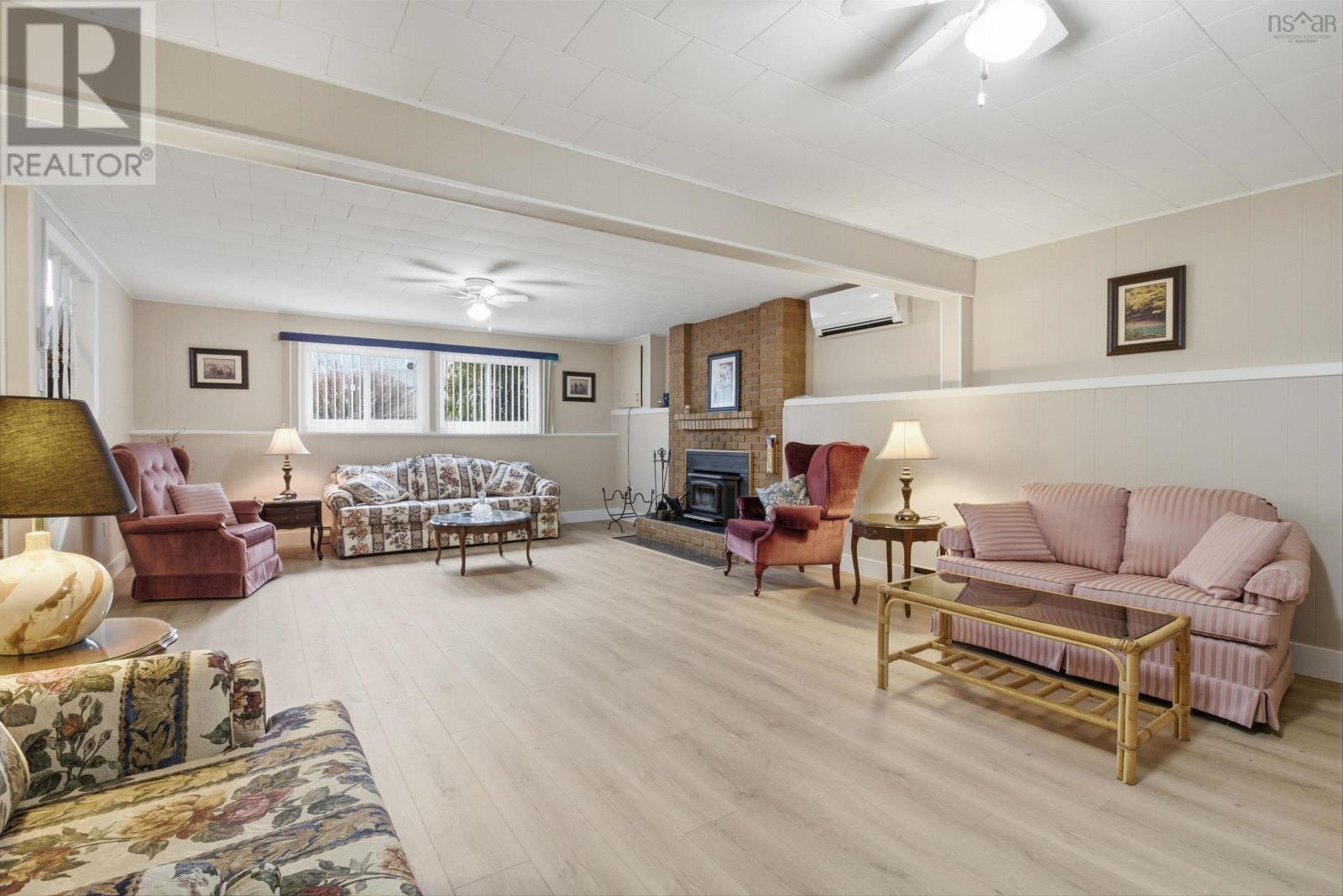 55 Oakmount Drive - 24